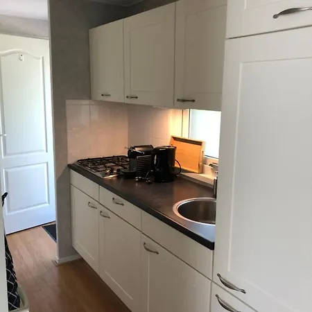 Vrijstaand Chalet In Bospark Alpstuga *