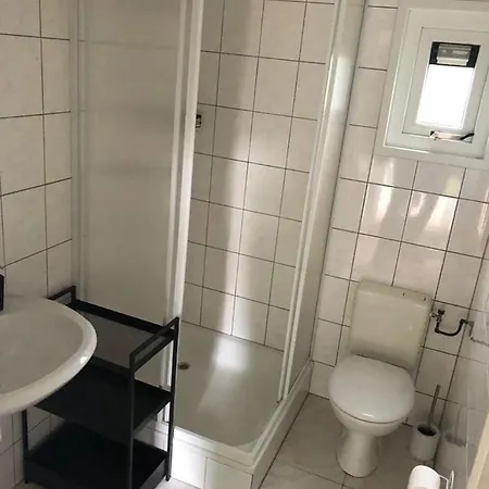 Vrijstaand Chalet In Bospark 木屋 Hattemerbroek